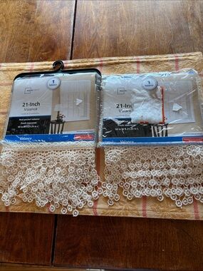 Mainstays Ivory Lace Valance Pair with Floral Trim